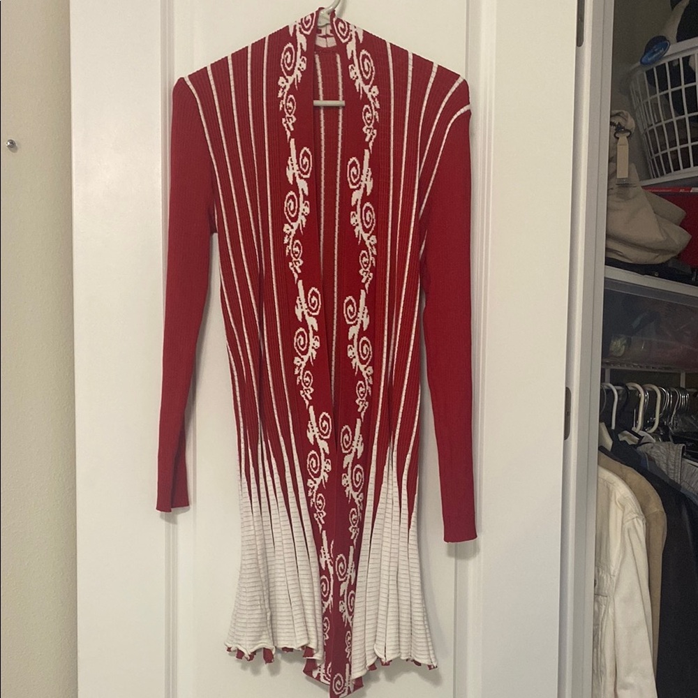 Red and White Long Sleeve Holiday/Christmas sweater